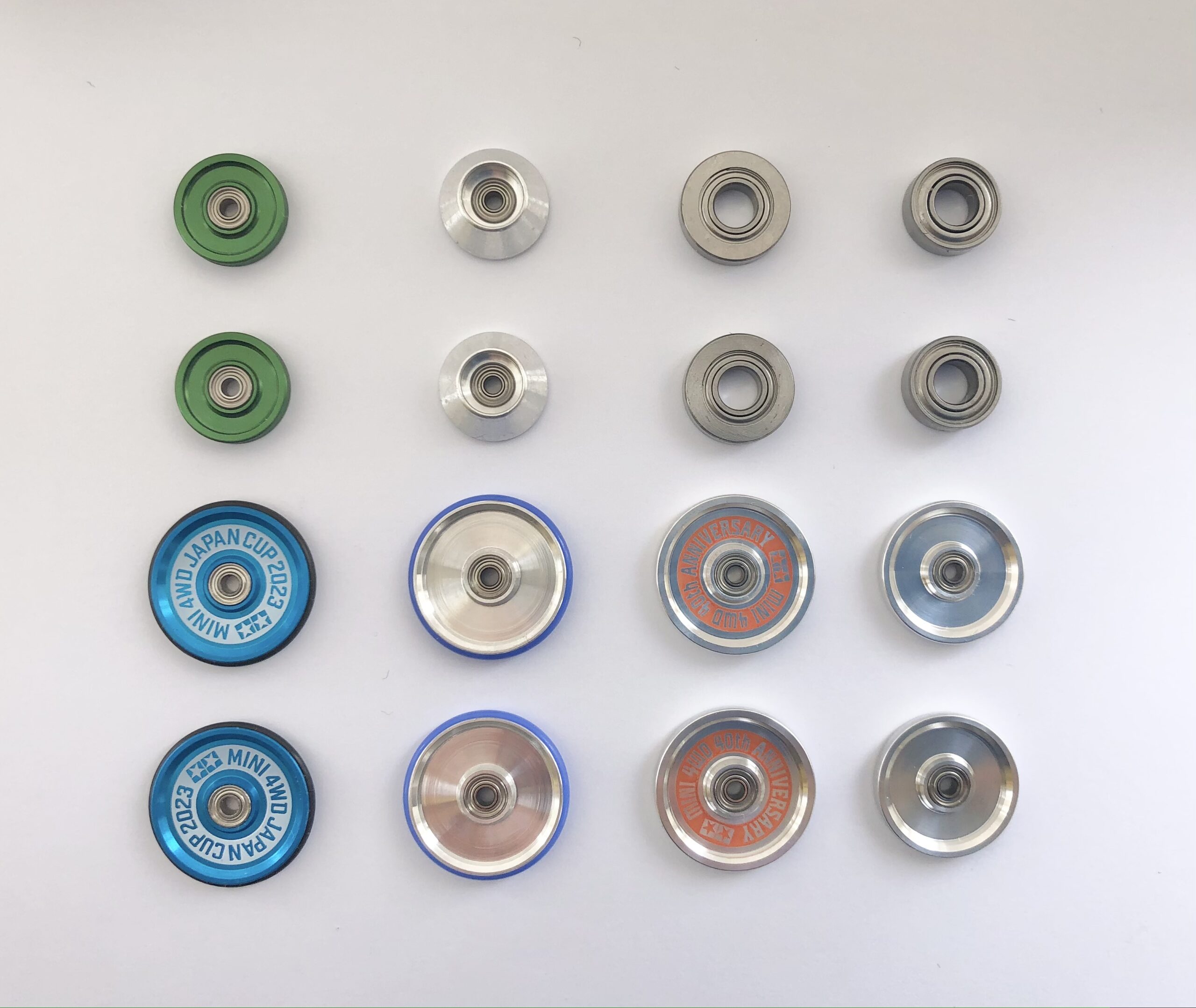 8 different Tamiya Mini 4WD metal rollers [Item no: 95612, 15522, 95643, 95497, 15426, 95160, 15345, 15475]